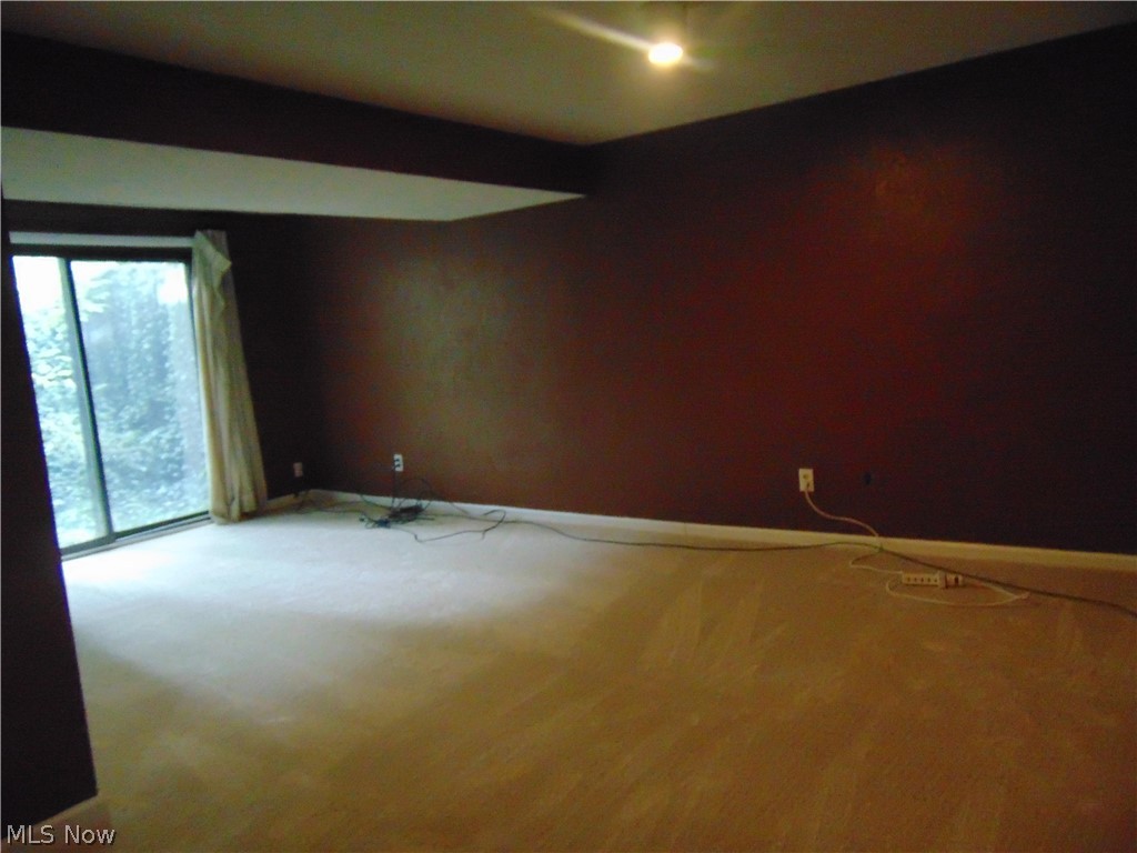 Hallworth Manor Estates 01 - Residential