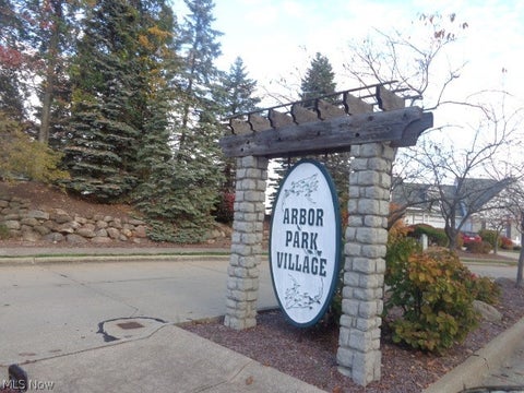 Tiny photo for 7855 Arbor Park Drive, Parma, OH 44134 (MLS # 5256081)