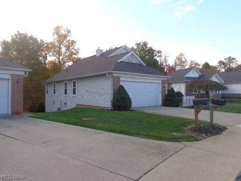 Tiny photo for 7855 Arbor Park Drive, Parma, OH 44134 (MLS # 5256081)