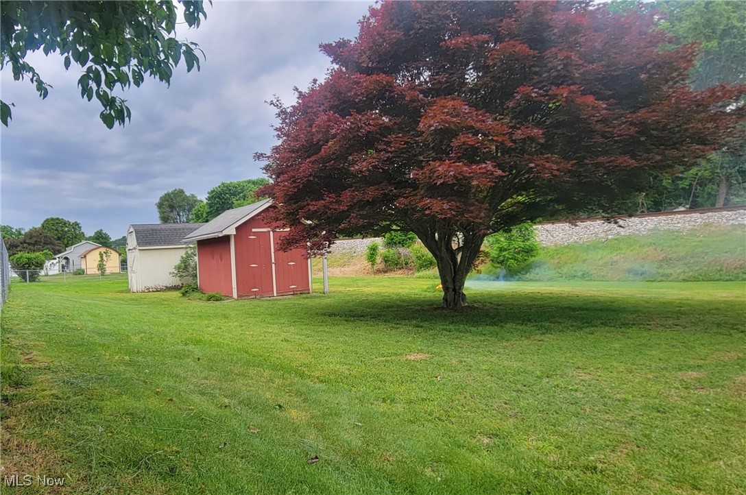 2126 Mctaggart Street, Belpre, Ohio image 9