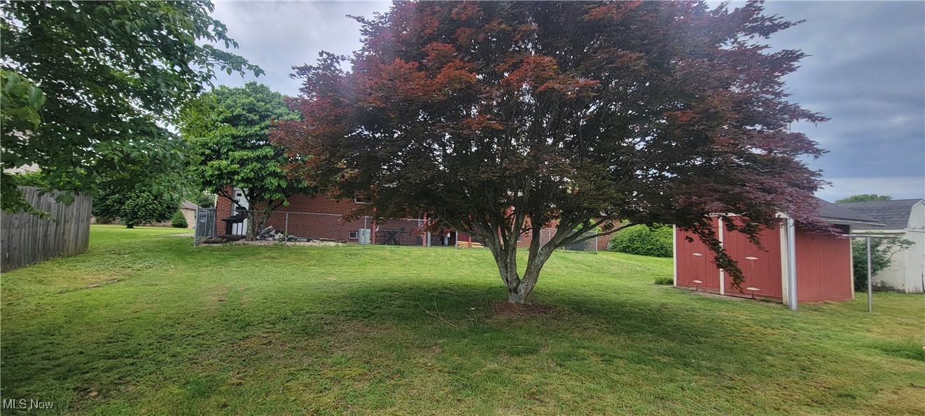 2126 Mctaggart Street, Belpre, Ohio image 5