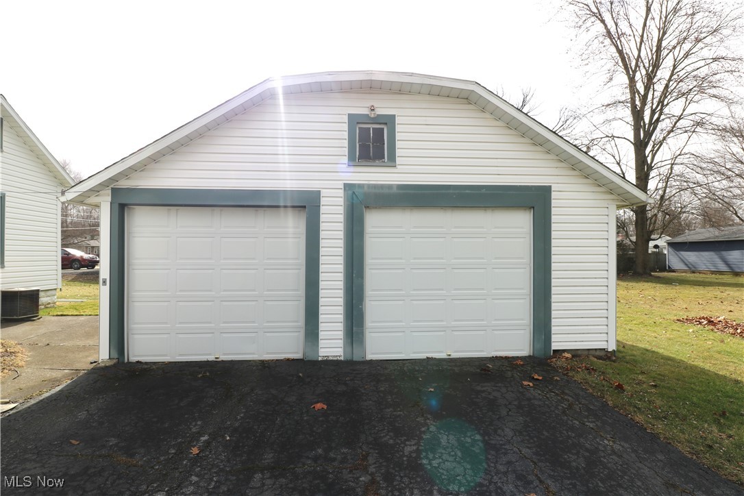 33 N West Street, Norwalk, Ohio image 21