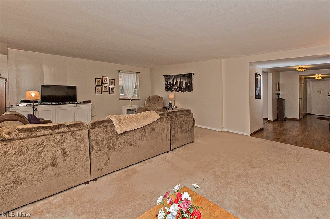 Shaker Towers Condo - Residential