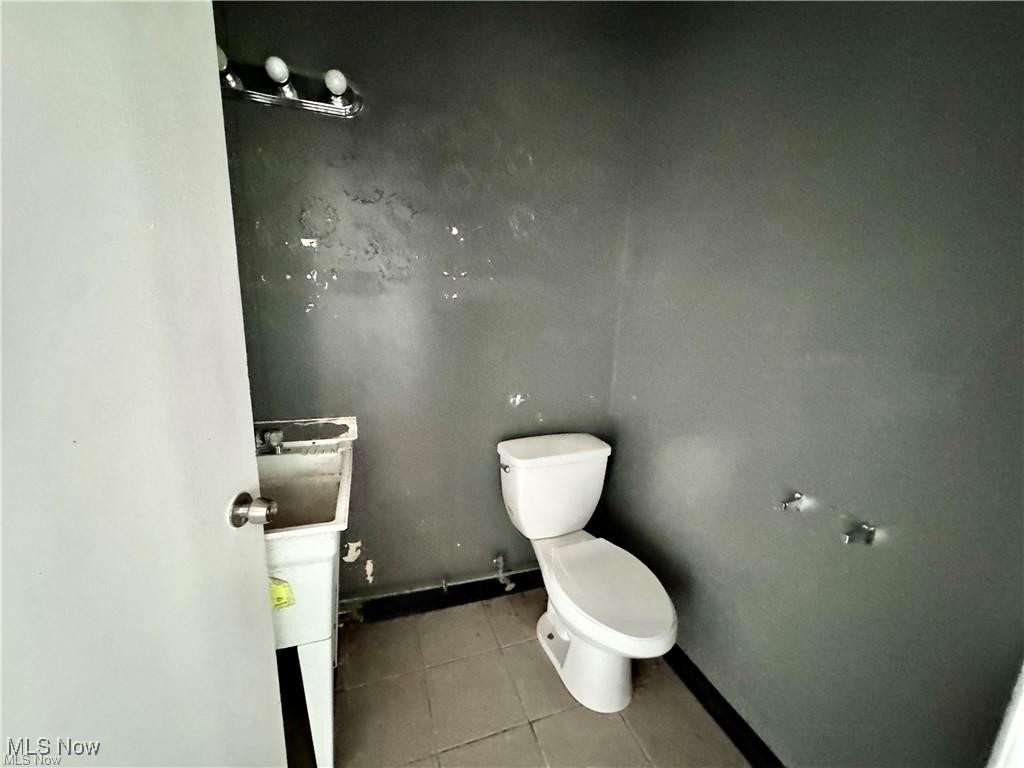 Lordstown Village - Commercial Sale