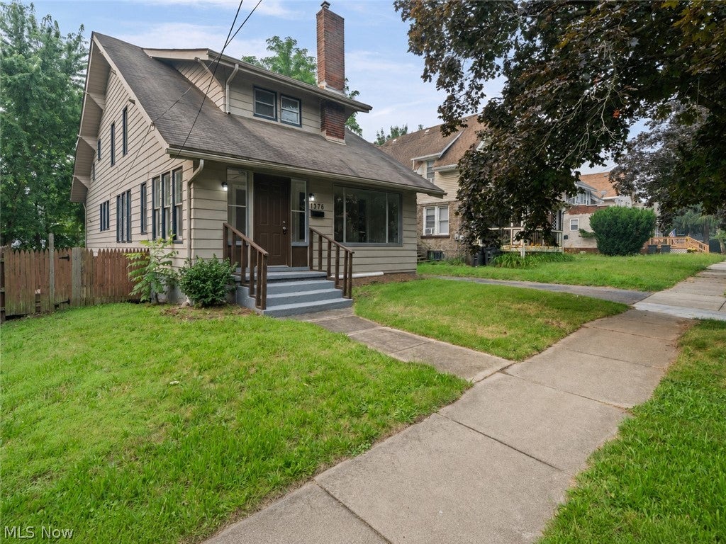 1376 Goodyear Boulevard