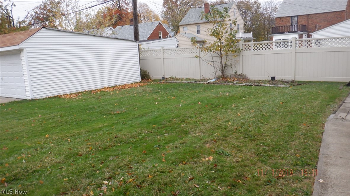 Lena Pasnow - Residential