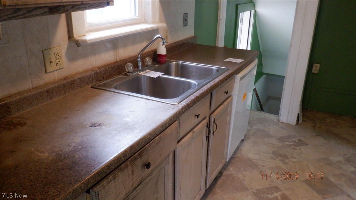 Lena Pasnow - Residential