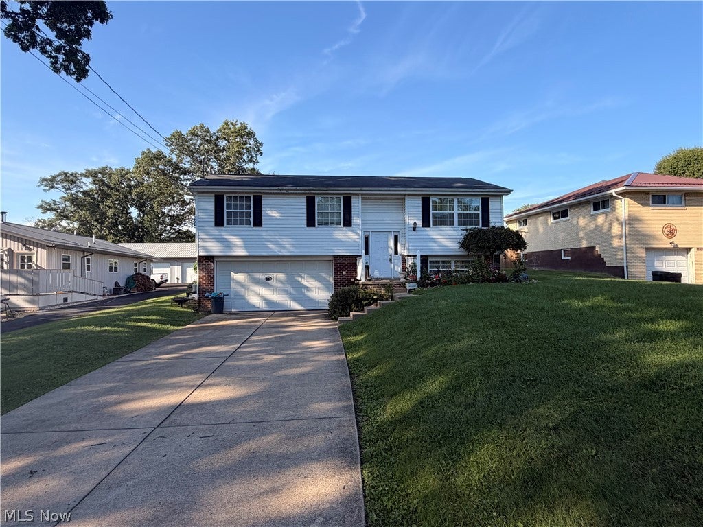208 Beechwood Boulevard