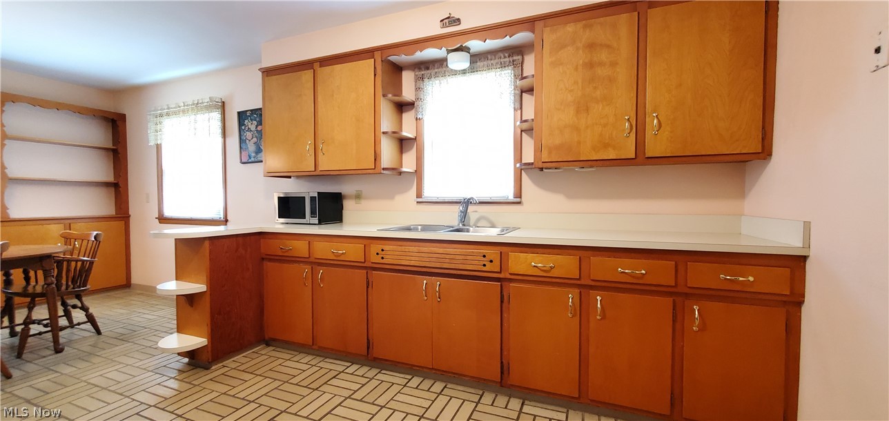 Chardon Estates 03/Frank Berzins - Residential