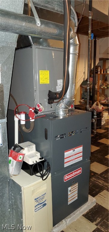 Chardon Estates 03/Frank Berzins - Residential