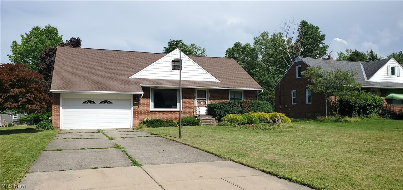 Chardon Estates 03/Frank Berzins - Residential