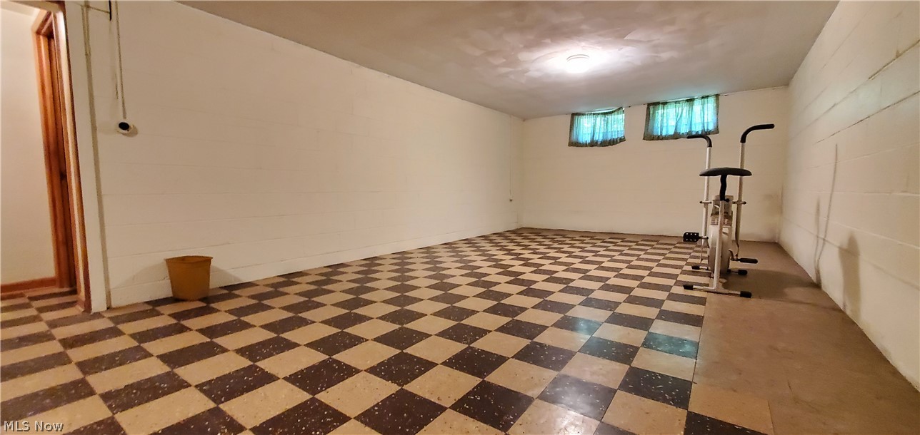 Chardon Estates 03/Frank Berzins - Residential