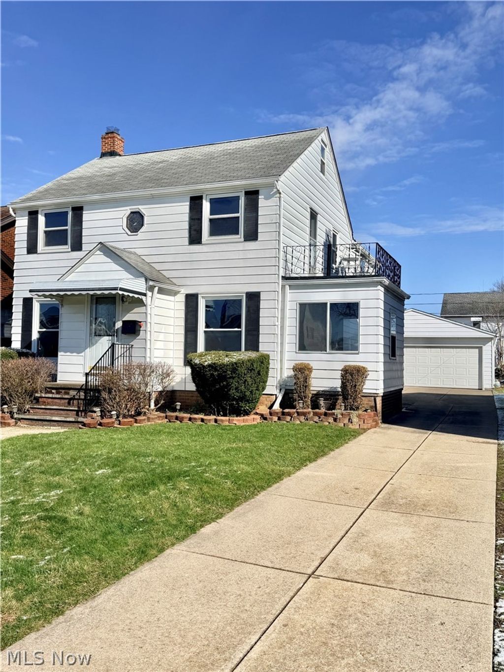 Photo of 6702 Ackley Road, Parma, OH 44129 (MLS # 5196264)