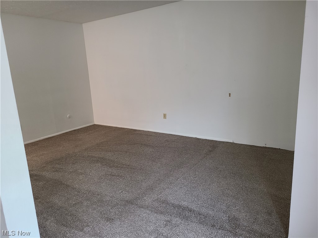 Tract 6 City/Akron - Residential Lease