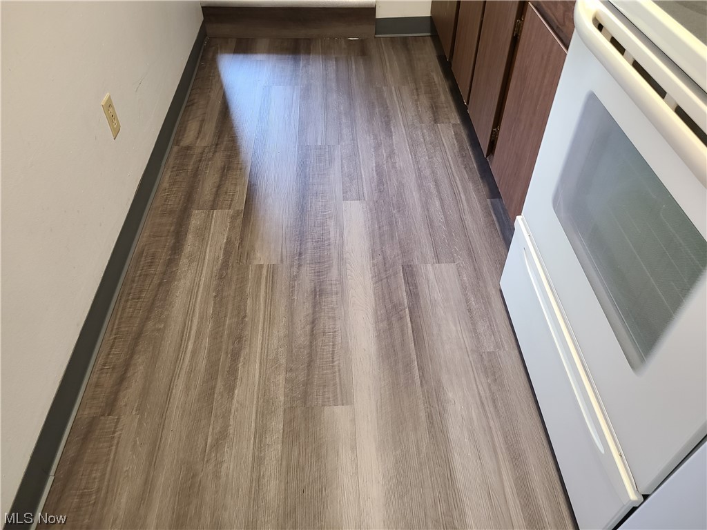 Tract 6 City/Akron - Residential Lease