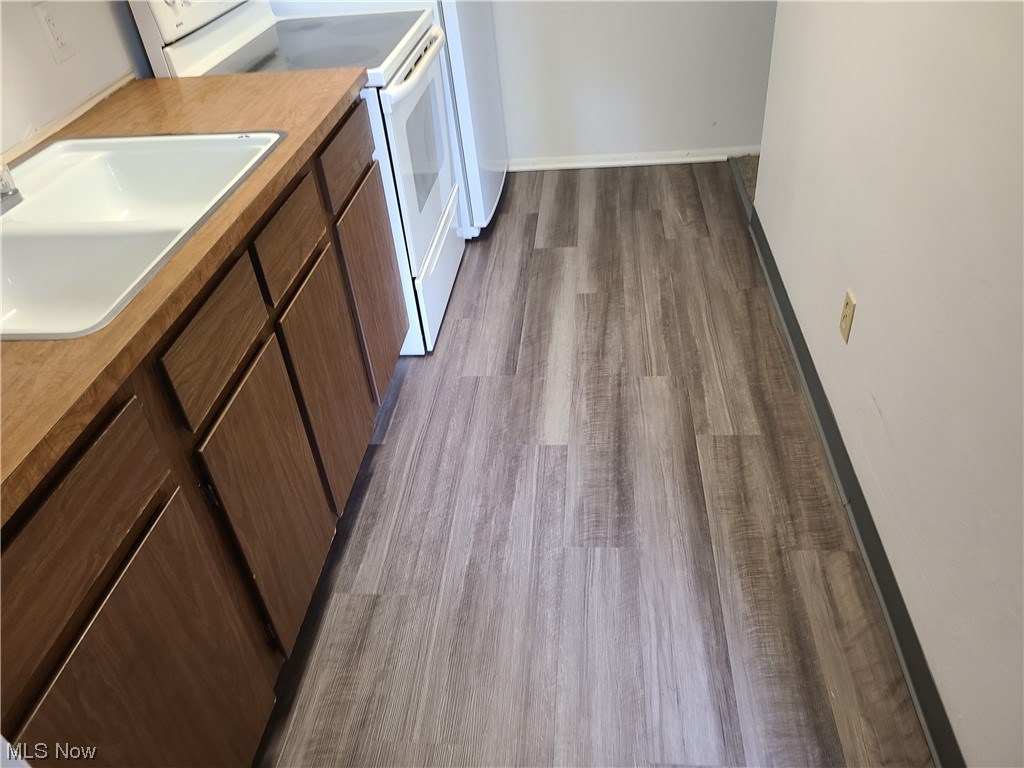 Tract 6 City/Akron - Residential Lease