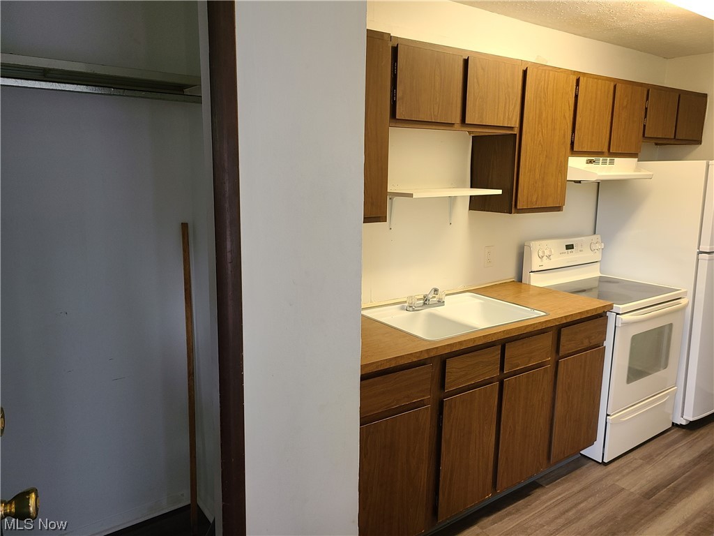 Tract 6 City/Akron - Residential Lease