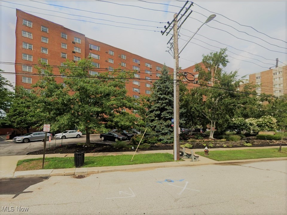 The Berkshire Condos - Residential Lease