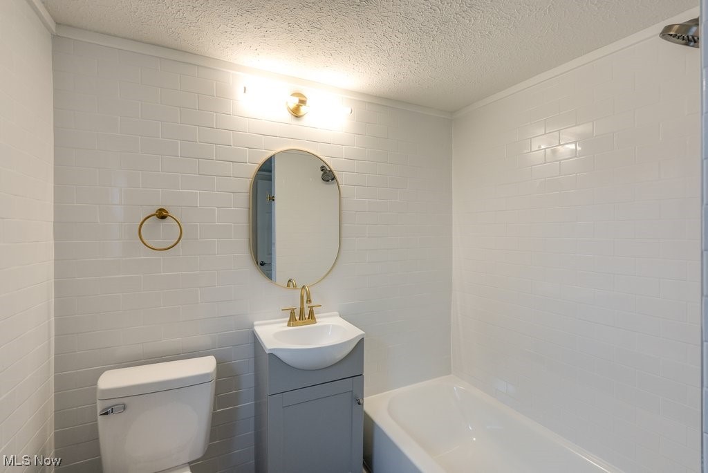 William T Sawyers Collinwood - Residential