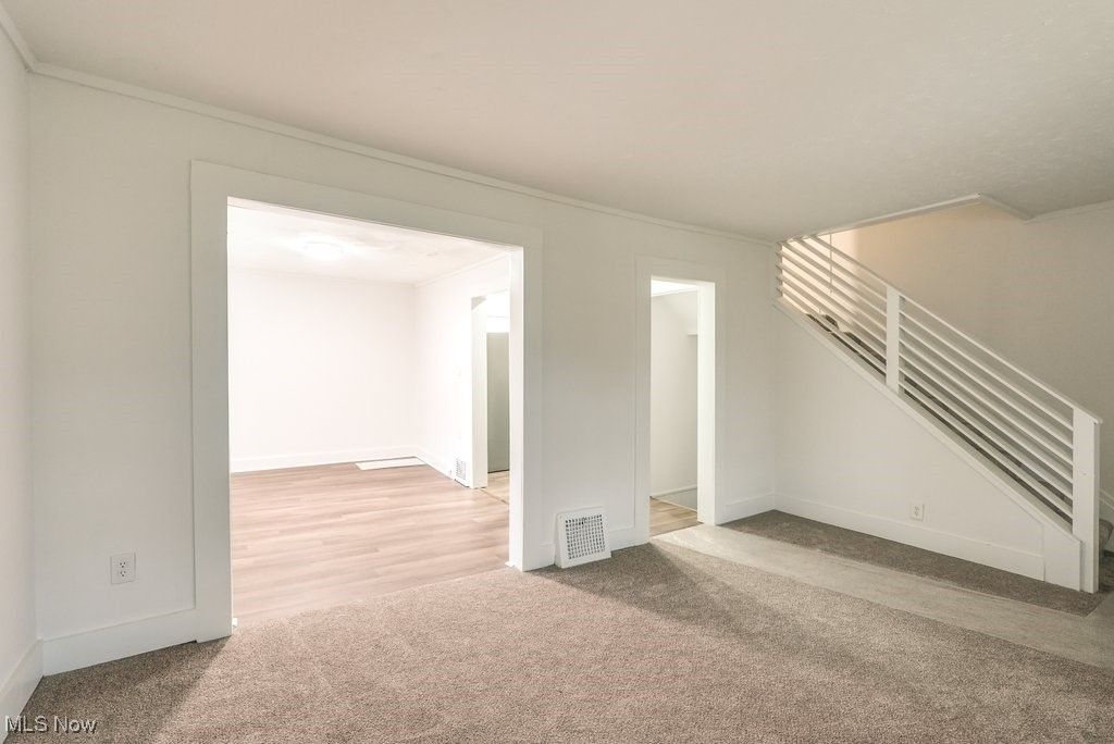 Photo of 1122 Sawyer Avenue, Akron, OH 44310 (MLS # 5182284)