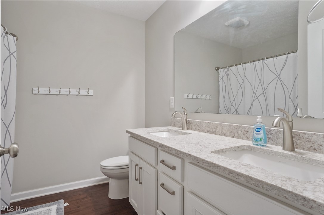 2562 Gianni Way, Richfield, Ohio image 34