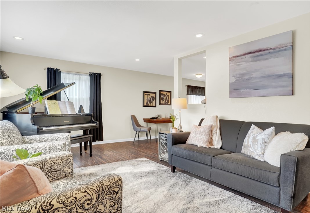 Akron Gardens - Residential