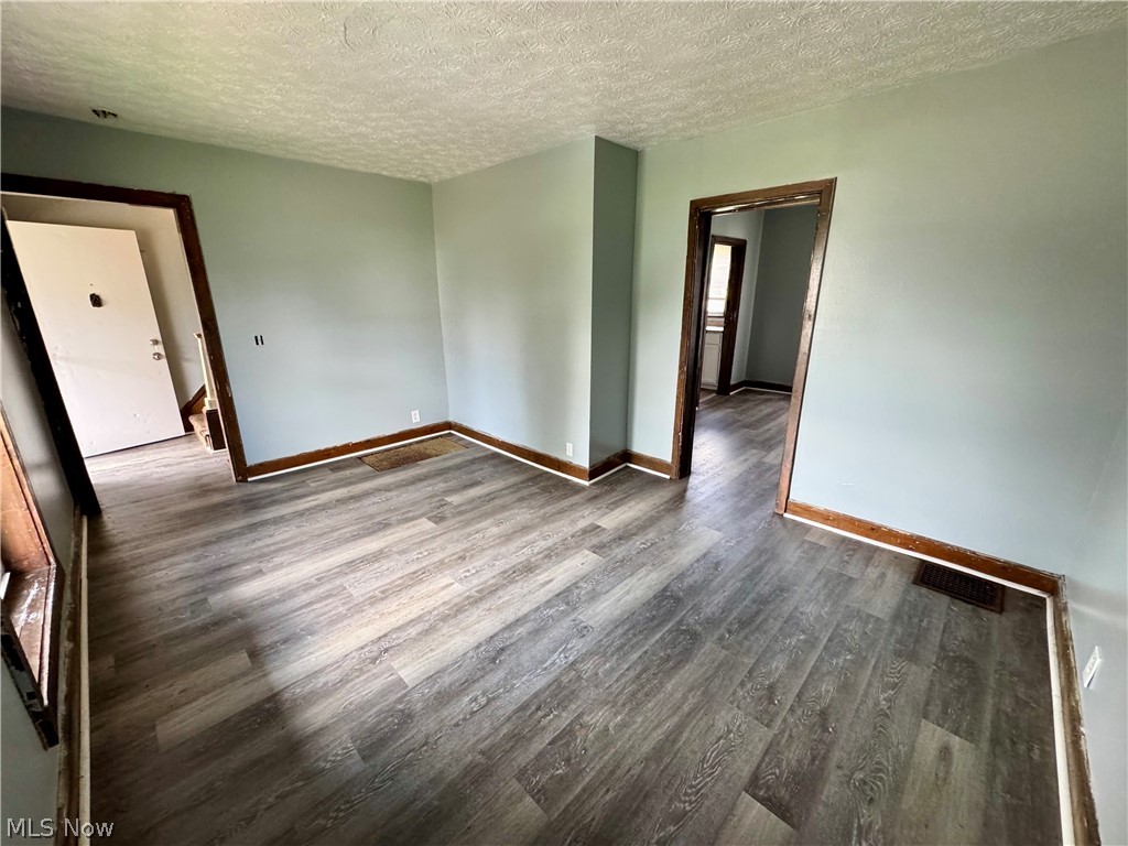 Canton - Residential Income