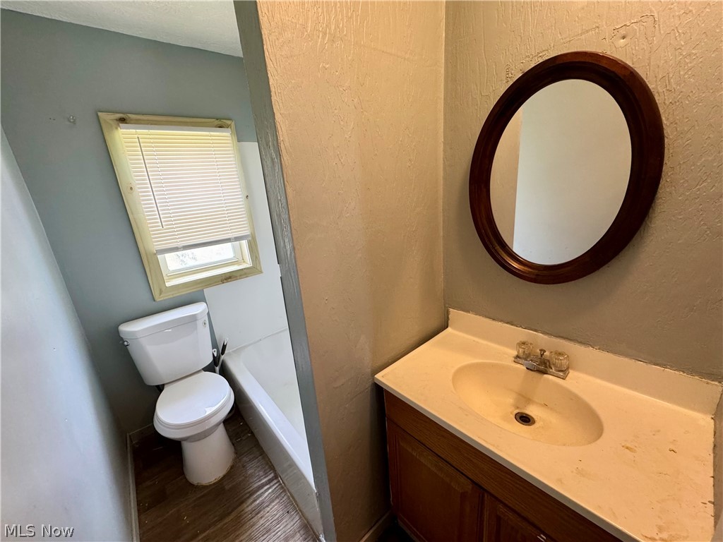 Canton - Residential Income