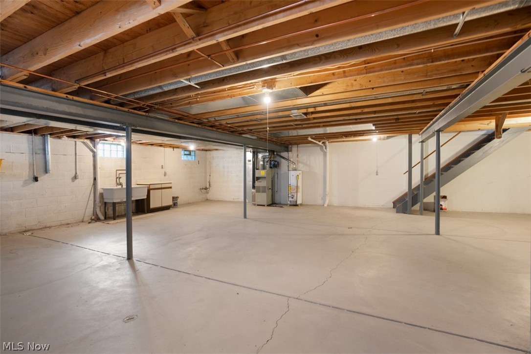 Shady Knoll Condo - Residential