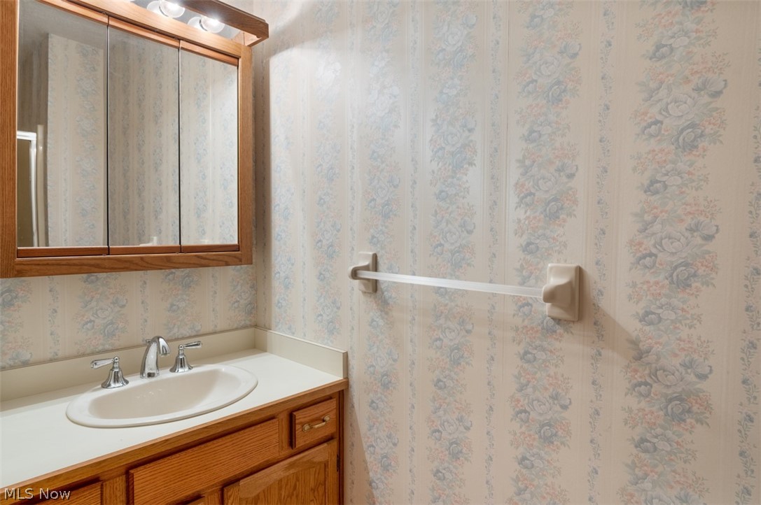 Shady Knoll Condo - Residential