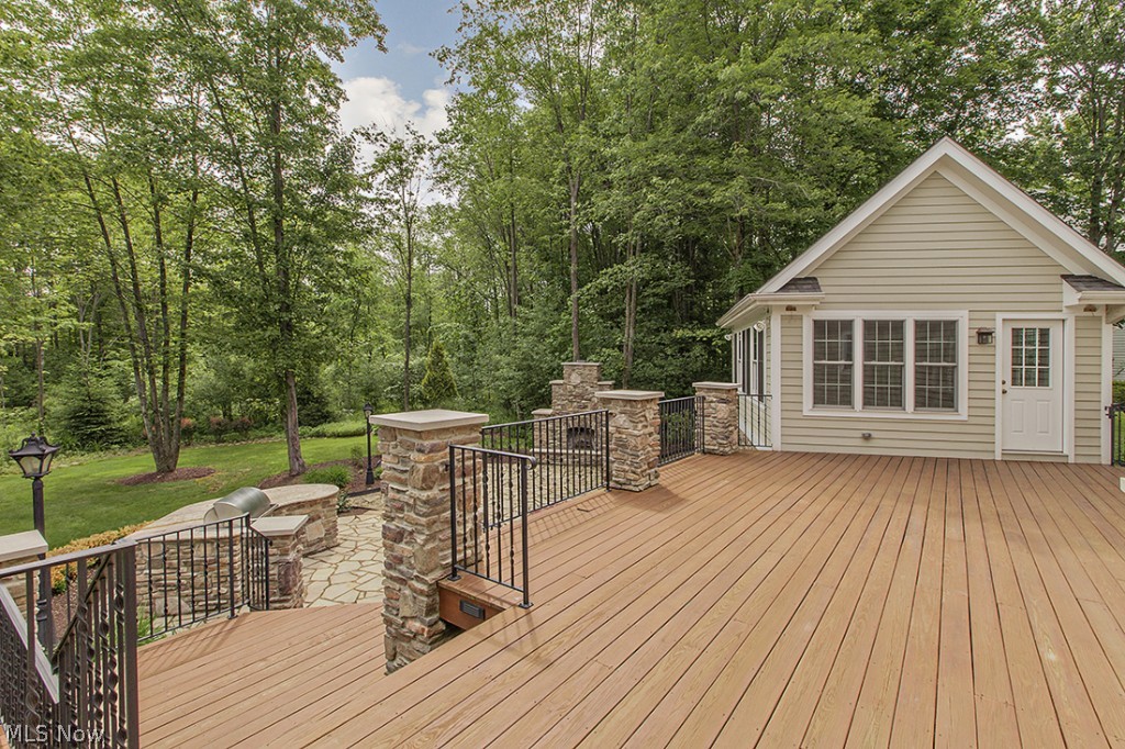 Laurel Springs - Residential