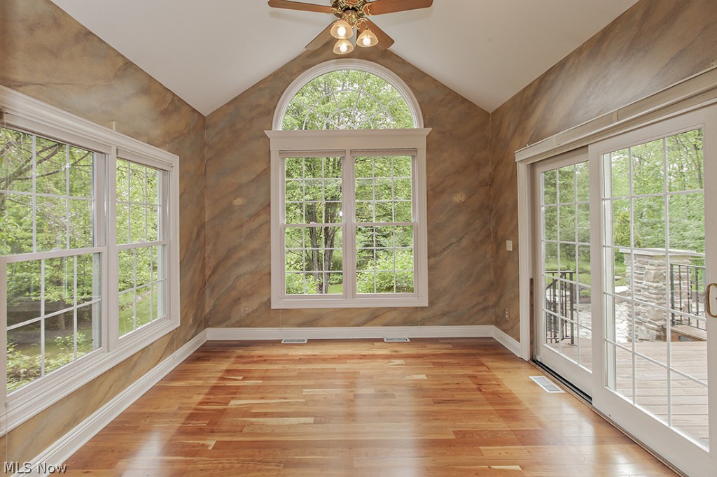 Laurel Springs - Residential