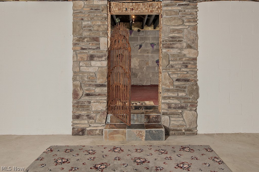 Laurel Springs - Residential