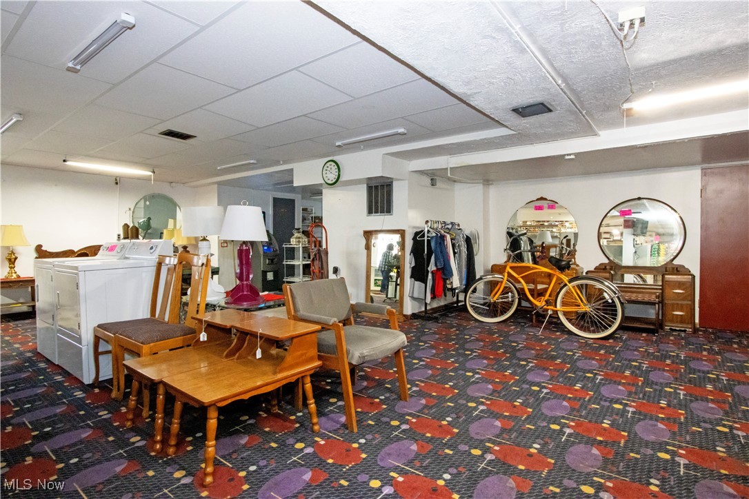 North Ashland - Commercial Sale