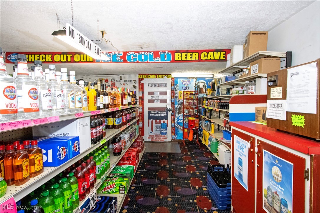 North Ashland - Commercial Sale