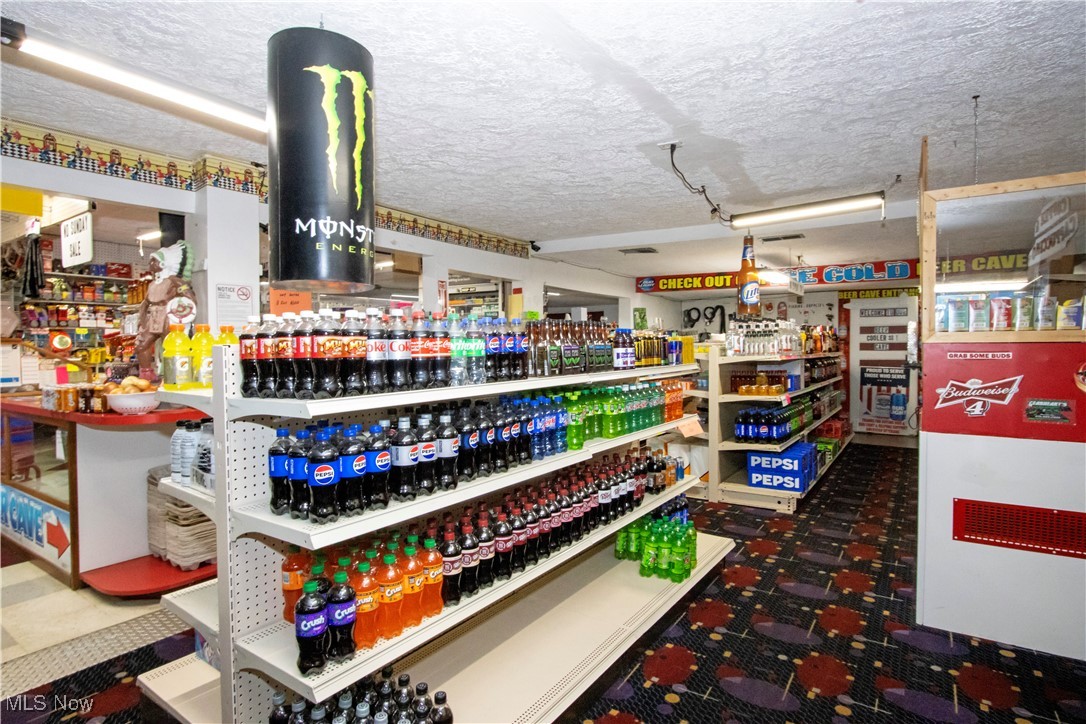 North Ashland - Commercial Sale