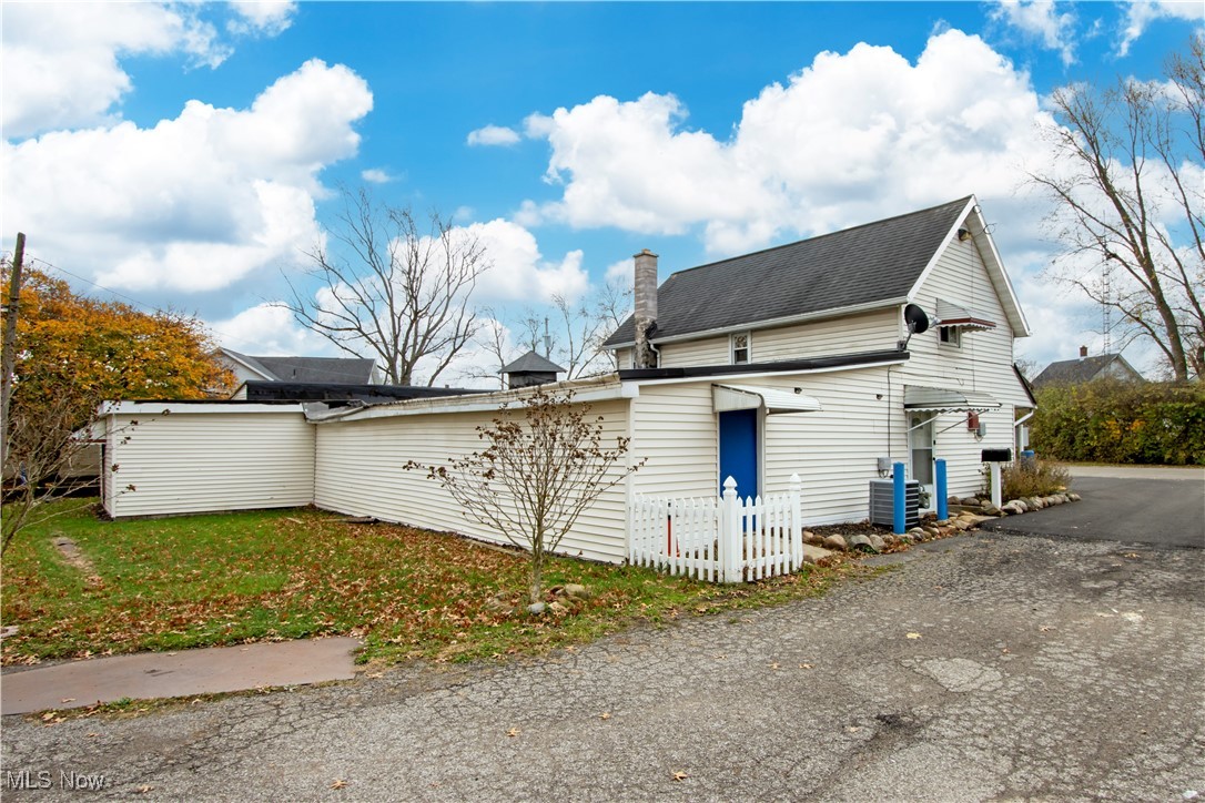 North Ashland - Commercial Sale