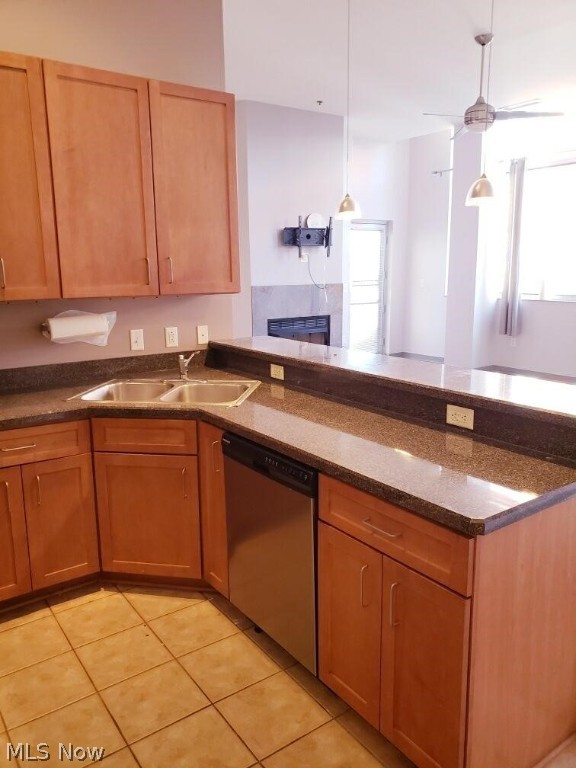 Carroll Ave Condo - Residential