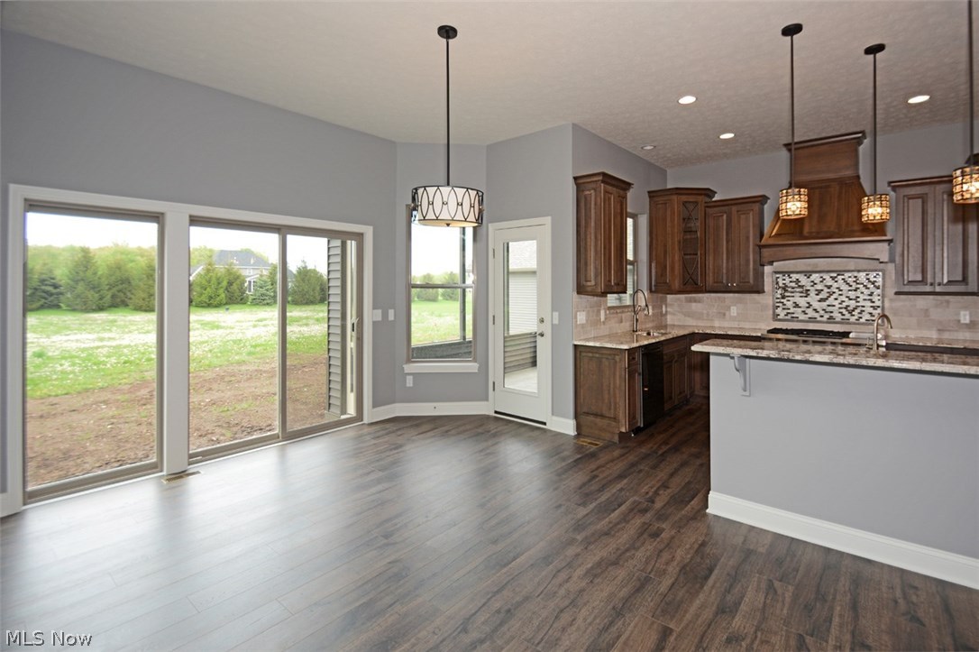 Greystone Pointe Sub - Residential