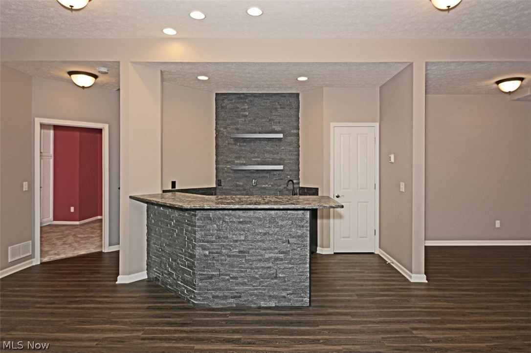 Greystone Pointe Sub - Residential