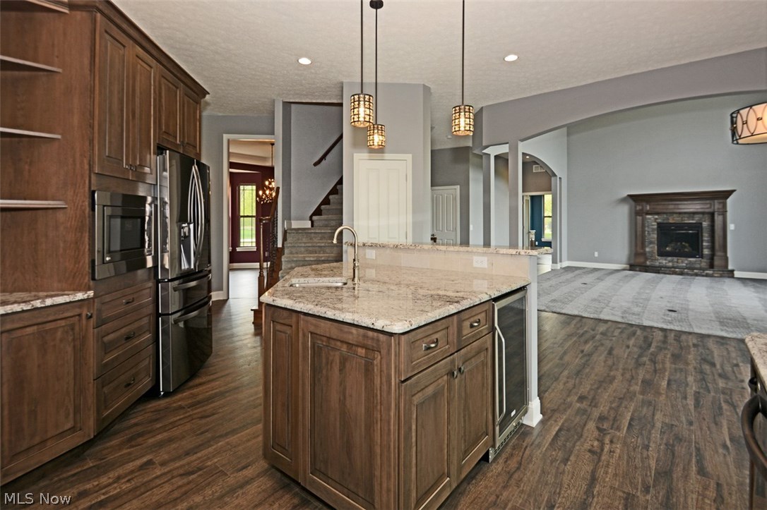 Greystone Pointe Sub - Residential