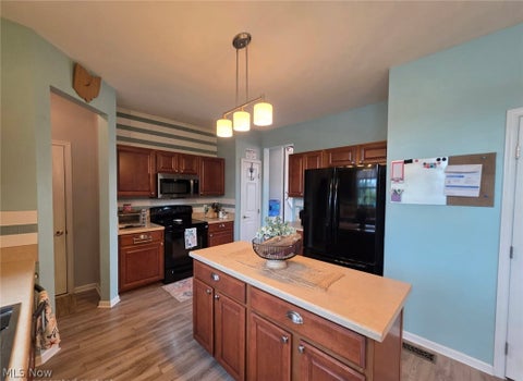 Tiny photo for 10065 Meadow Ridge Drive, Streetsboro, OH 44241 (MLS # 5239004)