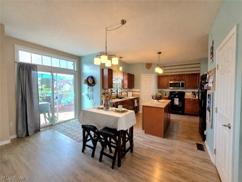 Tiny photo for 10065 Meadow Ridge Drive, Streetsboro, OH 44241 (MLS # 5239004)
