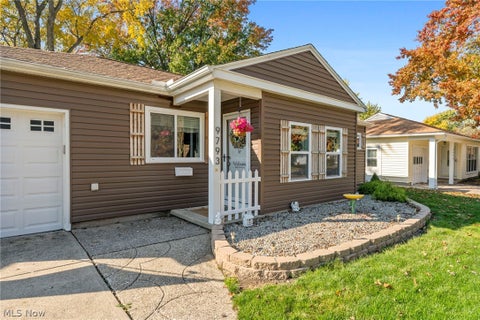 Tiny photo for 9793 Manorford Drive, Parma Heights, OH 44130 (MLS # 5256866)