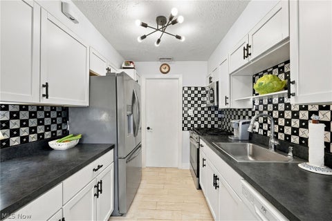 Tiny photo for 9793 Manorford Drive, Parma Heights, OH 44130 (MLS # 5256866)