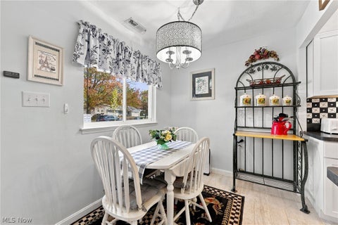 Tiny photo for 9793 Manorford Drive, Parma Heights, OH 44130 (MLS # 5256866)