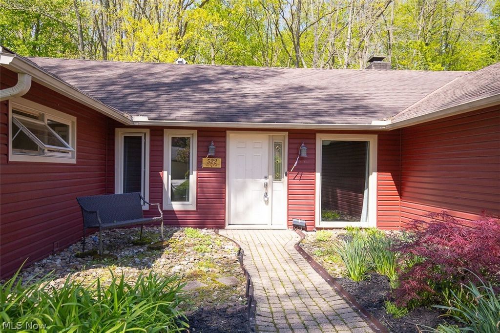 Photo of 522 Merrimak Drive, Berea, OH 44017 (MLS # 5204692)