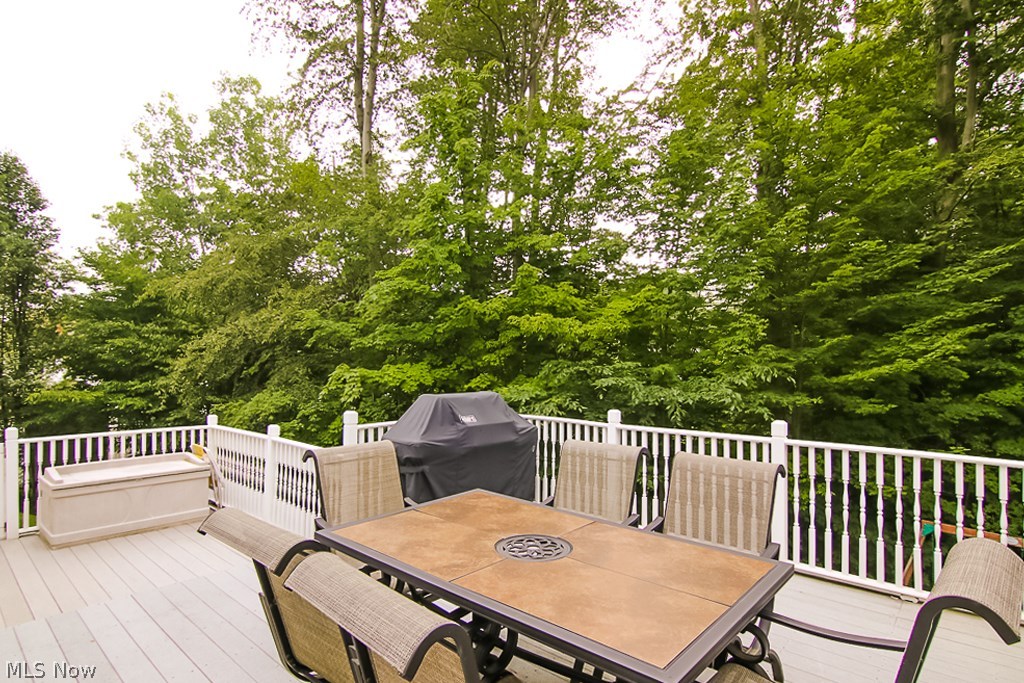 Woods/Windsor Pointe Ph 02 - Residential