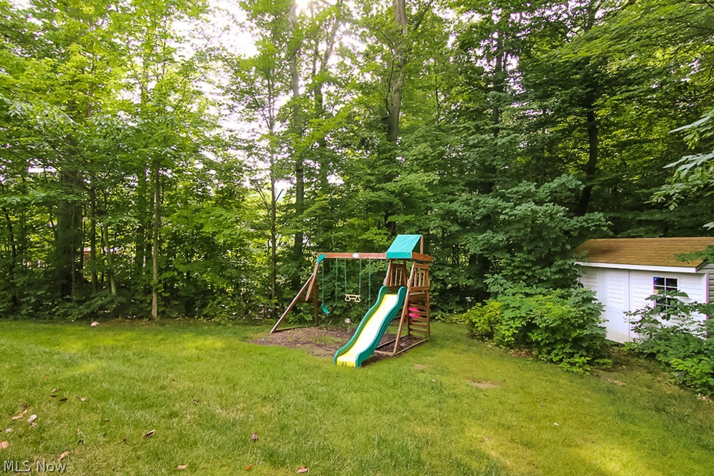 Woods/Windsor Pointe Ph 02 - Residential