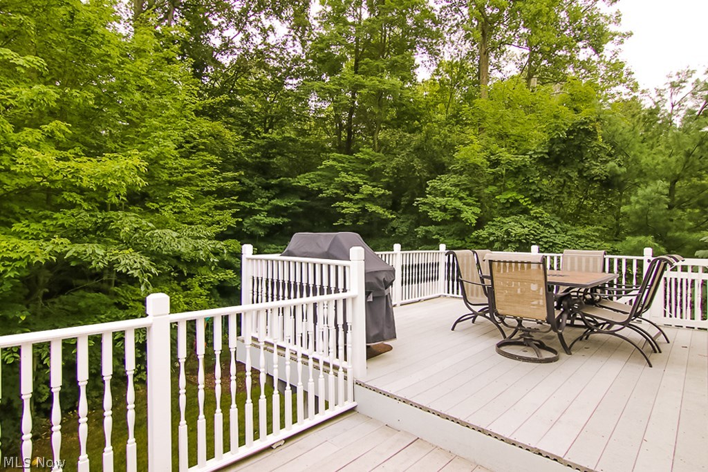 Woods/Windsor Pointe Ph 02 - Residential